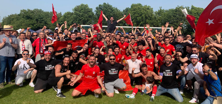 Fatih Türkgücü Meschede steigt erstmals in die Bezirksliga auf