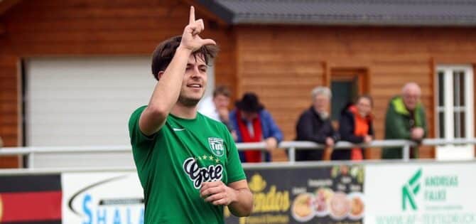 TuS Langenholthausen überrollt den SV Arnsberg 09 nach Rückstand mit 7:1