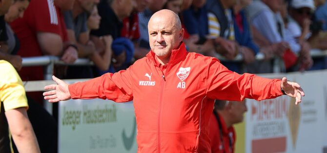 SuS Langscheid/Enkhausen holt 32-fachen Oberligaspieler