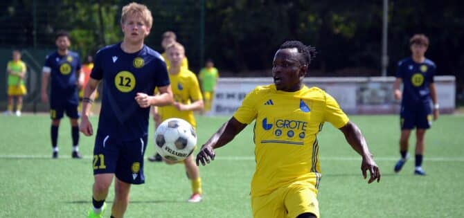 Galerie: TuS Plettenberg – SV Bachum/Bergheim 3:2