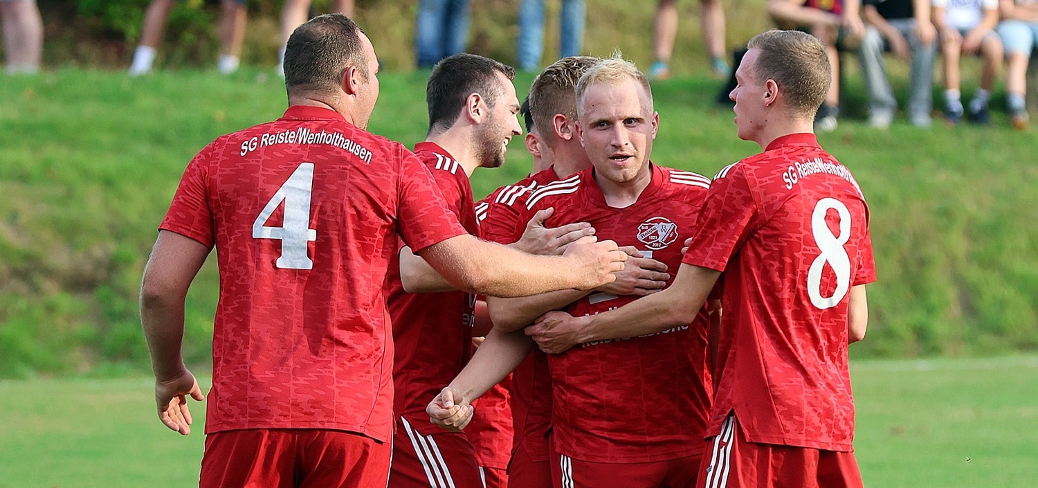 SG Reiste/Wenholthausen feiert 3:1-Derbysieg bei der SG Berge/Calle/Wallen