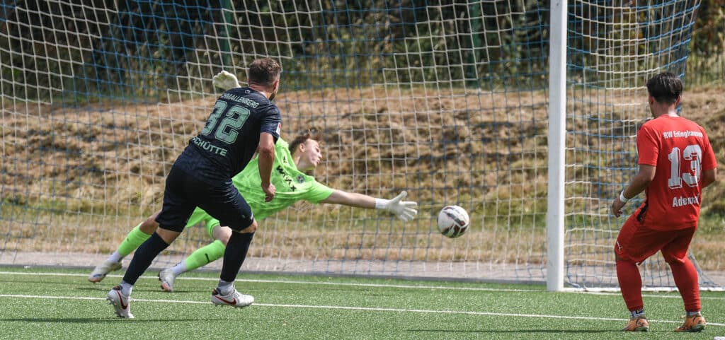Galerie: SV Schmallenberg/Fredeburg – RW Erlinghausen 1:1
