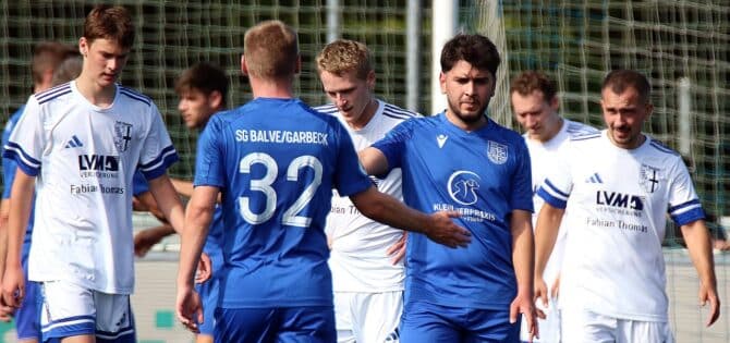 SG Balve/Garbeck feiert ersten Sieg – Voßwinkel düpiert Langenholthausen