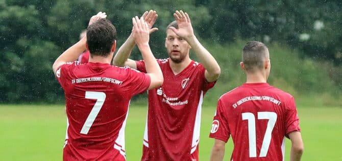 SV Oberschledorn/Grafschaft feiert gegen Hüsten den dritten Sieg im dritten Spiel