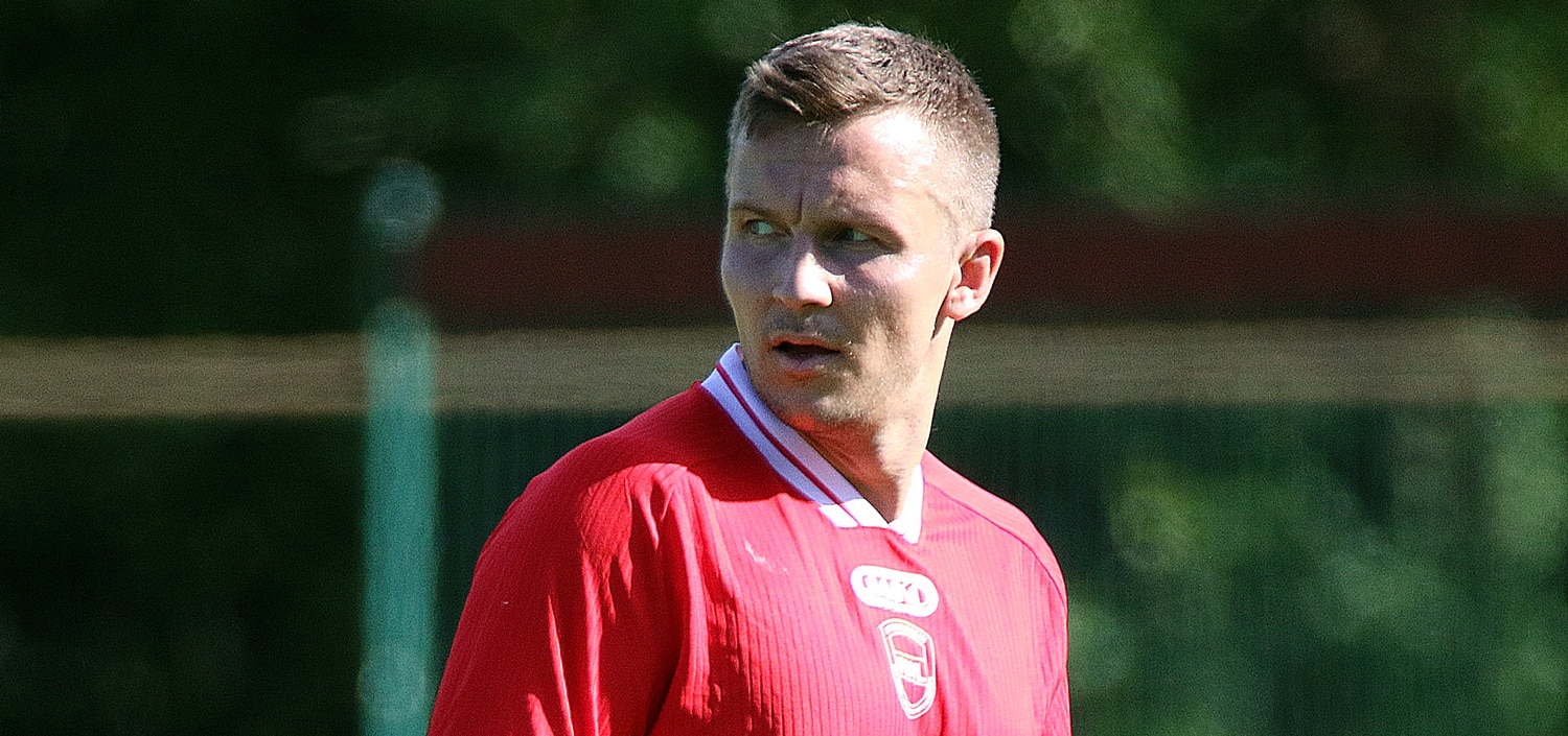 Tim Schrage: „Derby gegen den FC Lennestadt ist schon eine geile Geschichte“