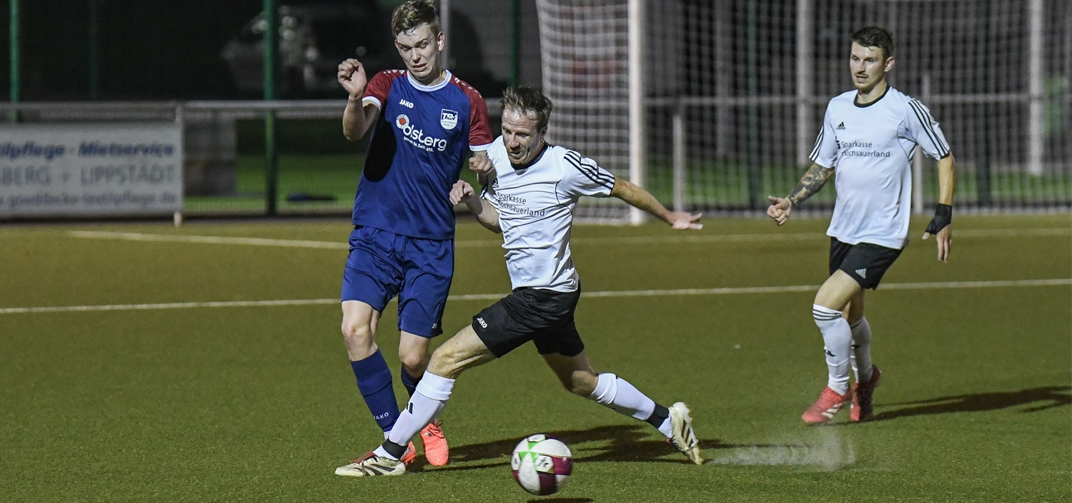 Galerie: TSV Bigge/Olsberg – SG Altenbüren/S./A. 4:2