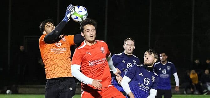 Rumbeck erringt Derbysieg – Türkiyemspor feiert im Kellerduell ersten Sieg