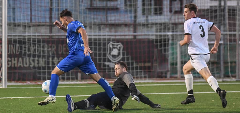 Galerie: FC Remblinghausen – SV Schmallenberg/Fredeburg 0:3
